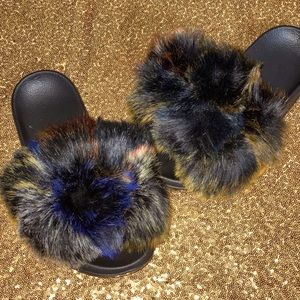 Multi-color Faux Fur Fluffy Slippers